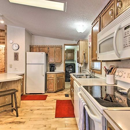 Cozy Crosby Cabin Near Serpent Lake And Main St Exterior foto